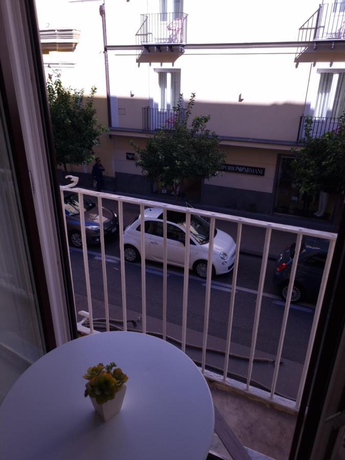 לינה וארוחת בוקר סורנטו Il Balconcino Di Mary מראה חיצוני תמונה